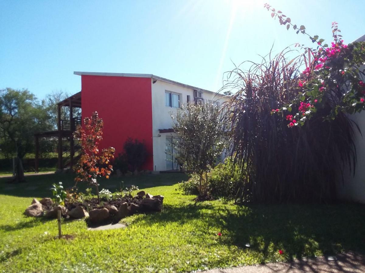 Complejo Juanjo Ramos Hotel Termas del Dayman Exterior photo