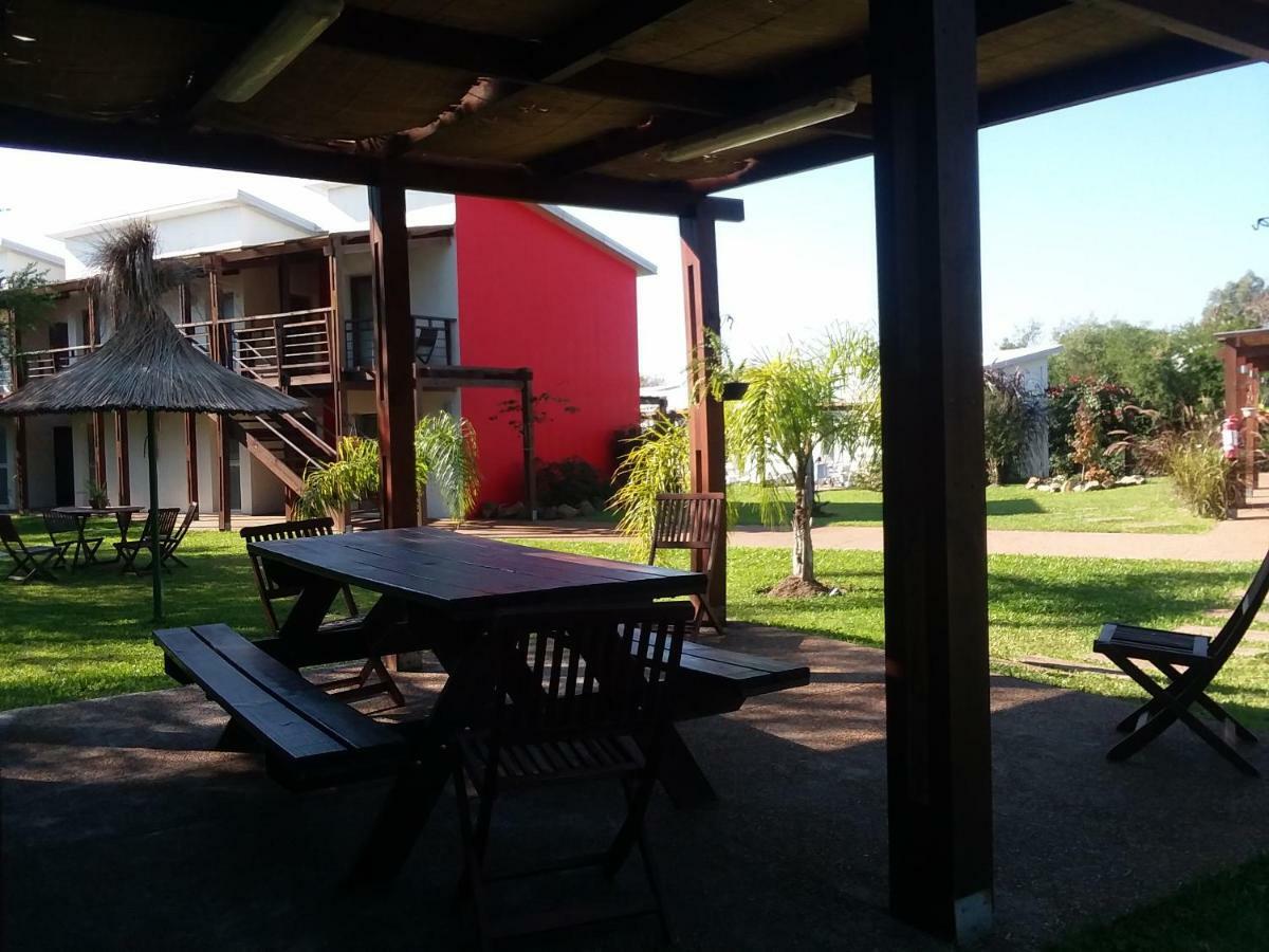 Complejo Juanjo Ramos Hotel Termas del Dayman Exterior photo